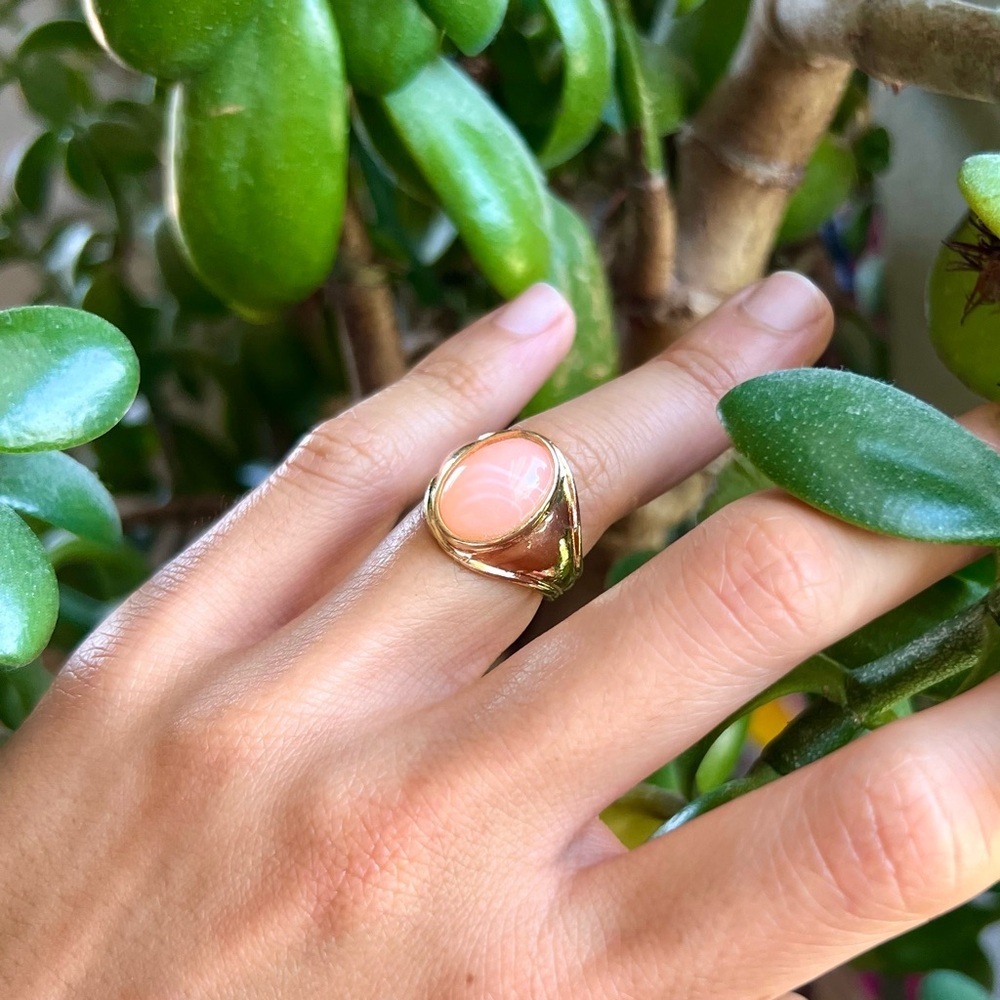 Peach Jewel Gold-Plated Ring
